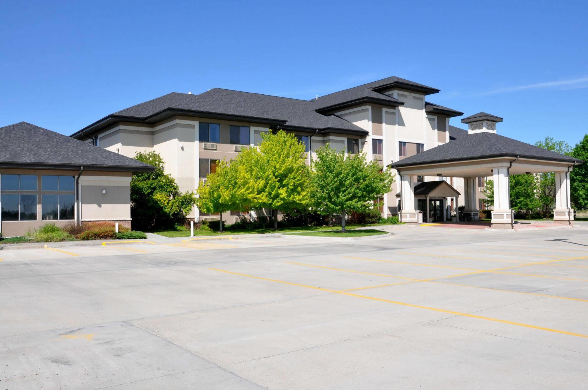 The Niobrara Lodge Valentine Exterior photo